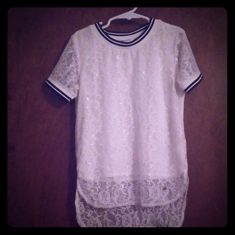 Guess lace top